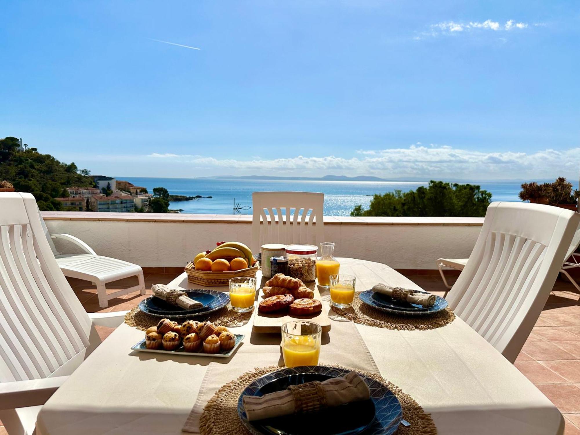 Canyelles - Santa Barbara Sea View