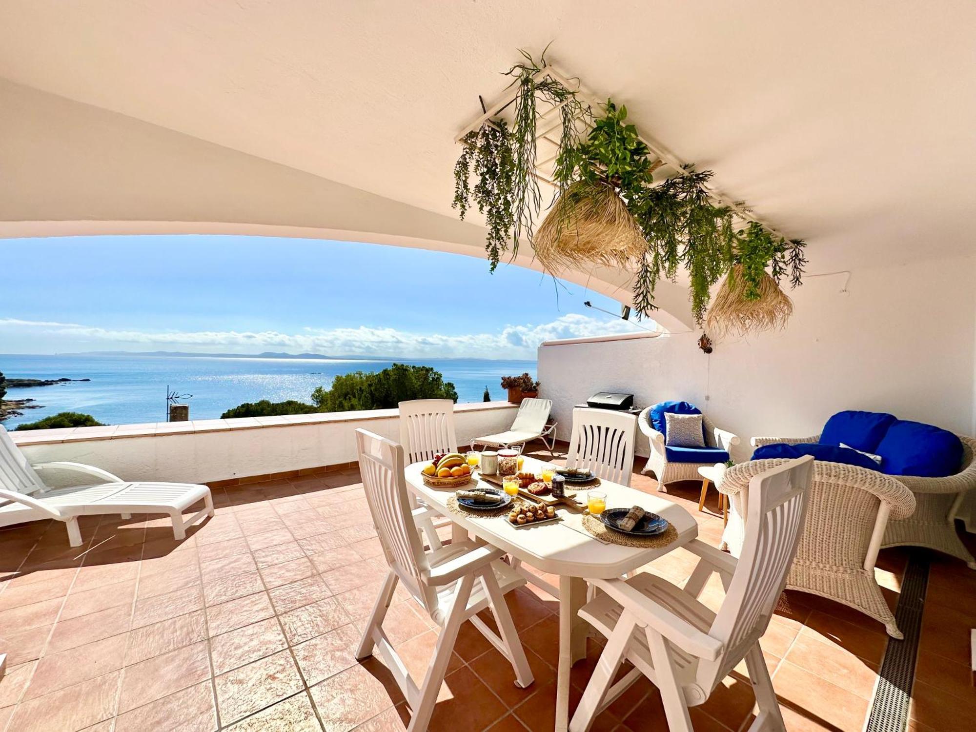 Canyelles - Santa Barbara Sea View *